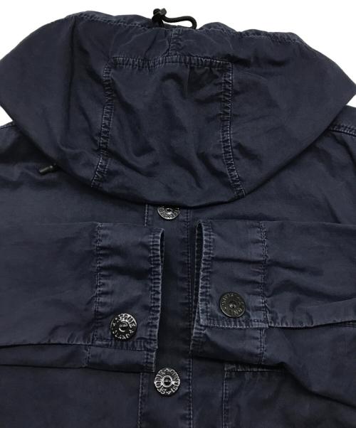 STONE ISLAND（ストーンアイランド）STONE ISLAND (ストーンアイランド) オーバーシャツ フードブルゾン ネイビー サイズ:Mの古着・服飾アイテム