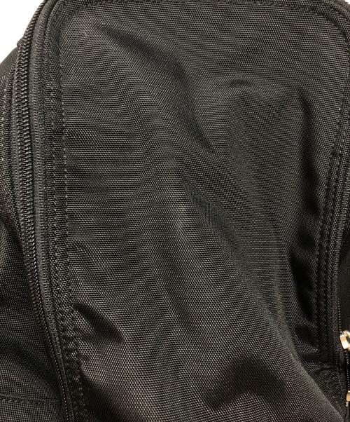 marimekko（マリメッコ）marimekko (マリメッコ) メトロバックパック ブラックの古着・服飾アイテム