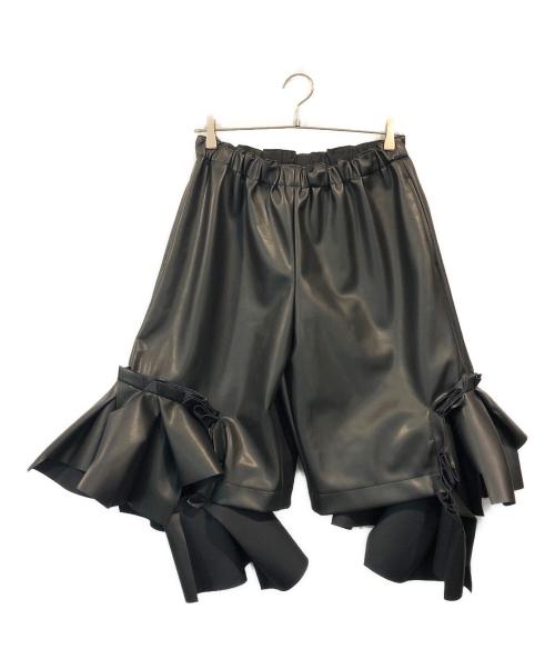 COMME des GARCONS（コムデギャルソン）COMME des GARCONS (コムデギャルソン) フェイクレザーショートパンツ ブラック サイズ:Sの古着・服飾アイテム