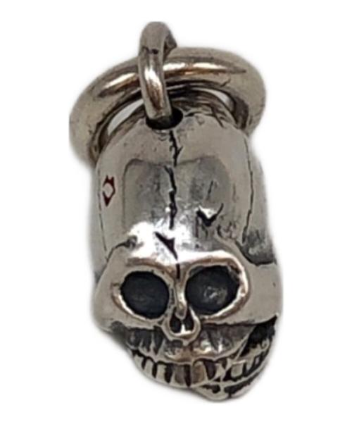 WEIRDO（ウィアード）WEIRDO (ウィアード) スーベニアスカル トップ シルバーの古着・服飾アイテム