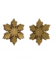 CHANEL（シャネル）の古着「スノーフレーク ココマークイヤリング」｜ゴールド（色）