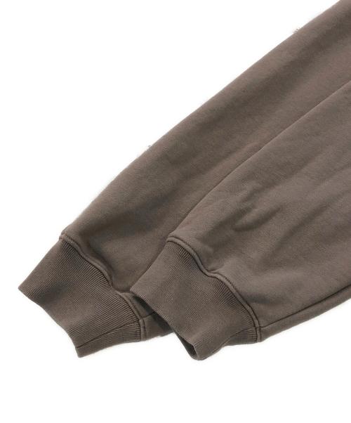 LFYT（エルエフワイティー）LFYT (エルエフワイティー) LOGO CREW SWEAT ブラウン サイズ:Lの古着・服飾アイテム