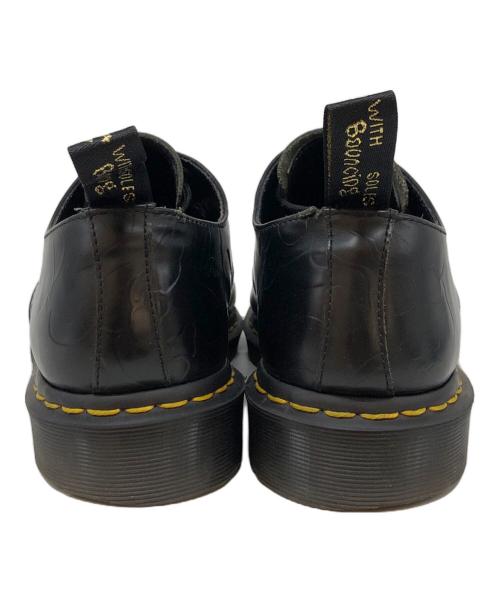 Dr.Martens（ドクターマーチン）Dr.Martens (ドクターマーチン) A BATHING APE (ア ベイシング エイプ) コラボ3ホールシューズ ブラック サイズ:25の古着・服飾アイテム
