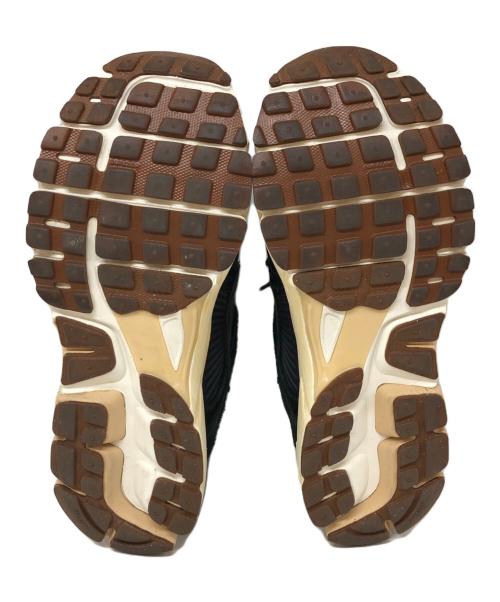NIKE（ナイキ）NIKE (ナイキ) Women's Zoom Vomero 5 Running Rabbit ブラック サイズ:27.5cmの古着・服飾アイテム