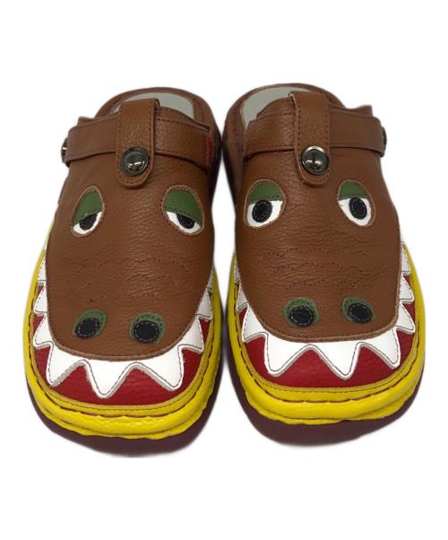 estacion（エスタシオ）estacion (エスタシオ) ワニモチーフ2way本革サボシューズ ブラウン サイズ:Lの古着・服飾アイテム