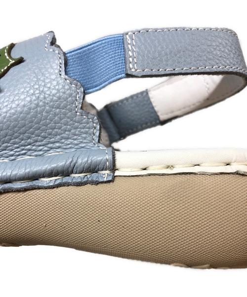 estacion（エスタシオ）estacion (エスタシオ) タツノオトシゴモチーフ本革スリッポン ライトブルー サイズ:Mの古着・服飾アイテム