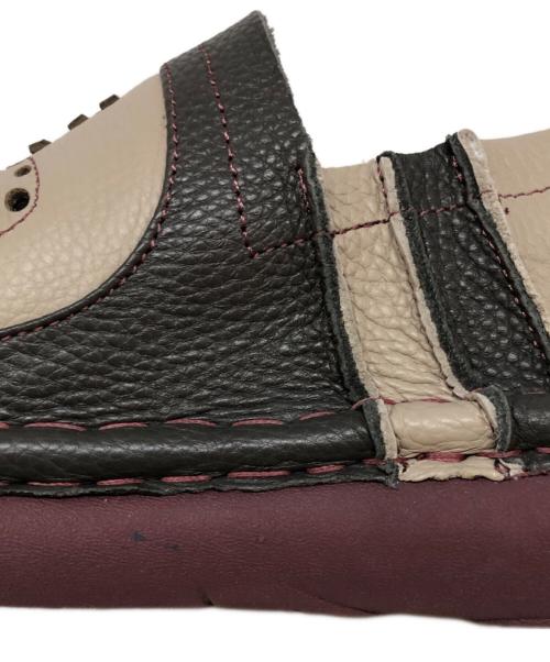 estacion（エスタシオ）estacion (エスタシオ) ネコちゃんモチーフ本革スリッポンシューズ グレー サイズ:Lの古着・服飾アイテム