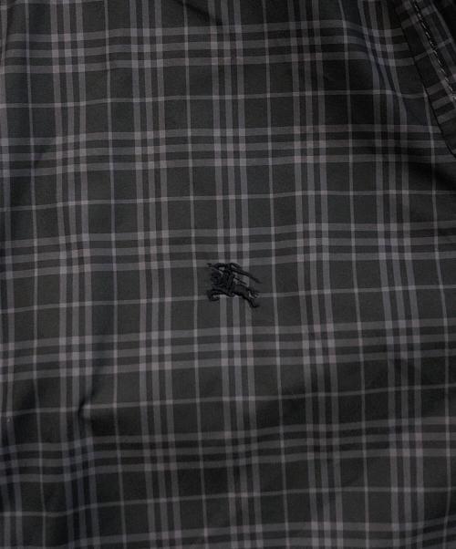 BURBERRY BLACK LABEL（バーバリーブラックレーベル）BURBERRY BLACK LABEL (バーバリーブラックレーベル) チェックナイロンミリタリージャケット ブラック サイズ:Mの古着・服飾アイテム