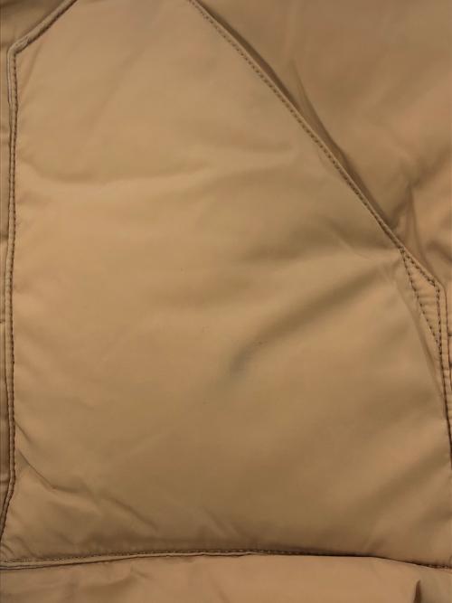 RockyMountainFeatherBed（ロッキーマウンテンフェザーベッド）RockyMountainFeatherBed (ロッキーマウンテンフェザーベッド) HTC (エイチティーシー) スタッズChristy VEST ベージュ サイズ:SIZE 38の古着・服飾アイテム