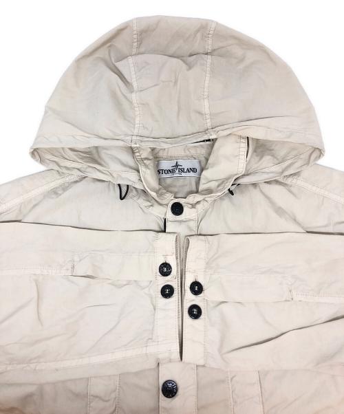 STONE ISLAND（ストーンアイランド）STONE ISLAND (ストーンアイランド) ナイロンジャケット アイボリー サイズ:XLの古着・服飾アイテム