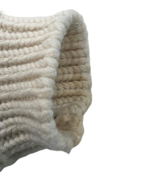 FENDI（フェンディ）FENDI (フェンディ) ハイネッククロップドケーブルニット ベージュ サイズ:SIZE 38の古着・服飾アイテム