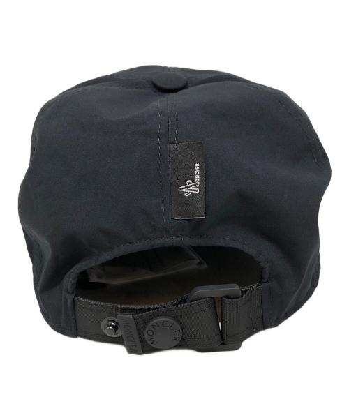 MONCLER GRENOBLE（モンクレール グルノーブル）MONCLER GRENOBLE (モンクレール グルノーブル) ラバーロゴキャップ ブラックの古着・服飾アイテム
