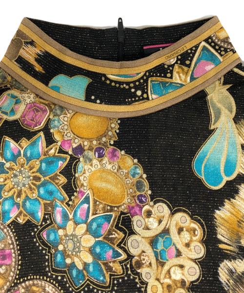 LEONARD（レオナール）LEONARD (レオナール) ラメストレッチ総柄ハイネックカットソー ブラック サイズ:Mの古着・服飾アイテム