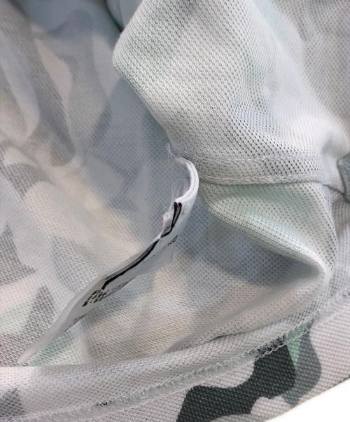 HERMES（エルメス）HERMES (エルメス) パズル ヴェジェタル 鹿の子 クルーネックTシャツ ホワイト×グレー サイズ:XSの古着・服飾アイテム