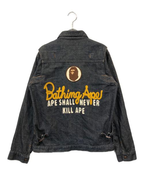 A BATHING APE（ア ベイシング エイプ）A BATHING APE (ア ベイシング エイプ) バック刺繍デニムジャケット インディゴ サイズ:Mの古着・服飾アイテム