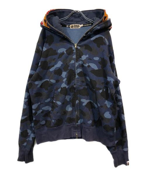 A BATHING APE（ア ベイシング エイプ）A BATHING APE (ア ベイシング エイプ) カラーカモシャークフルジップフーディ ブルー サイズ:Lの古着・服飾アイテム