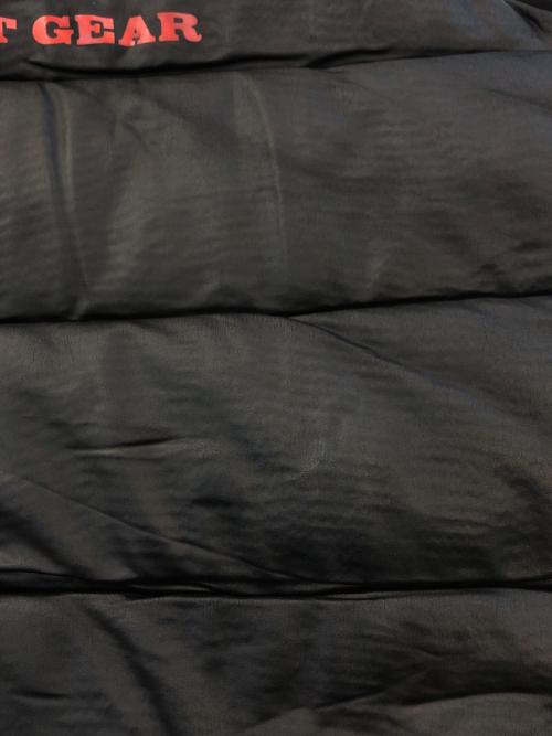 BlackEyePatch（ブラックアイパッチ）BlackEyePatch (ブラックアイパッチ) レーシングロゴ中綿ベスト ブラック サイズ:SIZE Mの古着・服飾アイテム