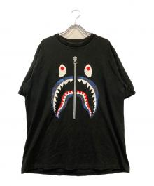 BAPE BY A BATHING APE（ベイプバイアベイシングエイプ）の古着「シャークプリントTシャツ」｜ブラック