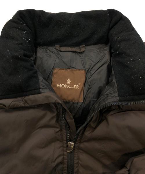 MONCLER（モンクレール）MONCLER (モンクレール) BAZILLEダウンジャケット ブラウン サイズ:SIZE 3の古着・服飾アイテム
