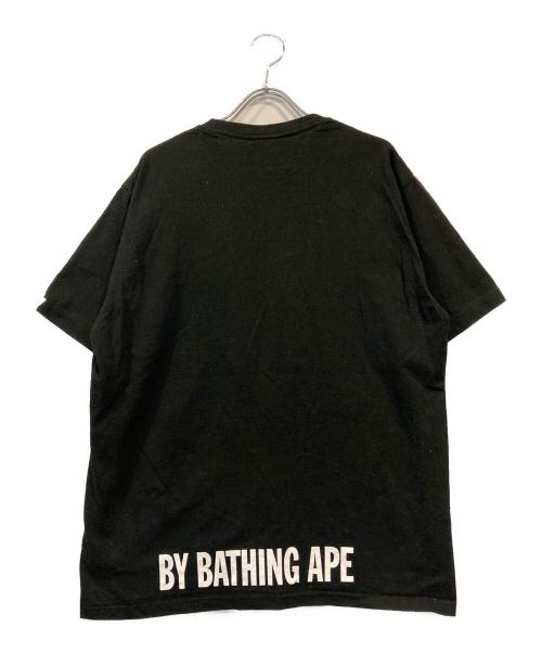 BAPE BY A BATHING APE（ベイプバイアベイシングエイプ）BAPE BY A BATHING APE (ベイプバイアベイシングエイプ) ONE PIECE (ワンピース) コラボプリントTシャツ ブラック サイズ:Lの古着・服飾アイテム