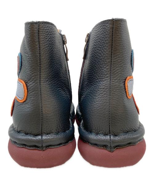 estacion（エスタシオ）estacion (エスタシオ) カラフルフラワー本革ショートブーツ ネイビー サイズ:Mの古着・服飾アイテム