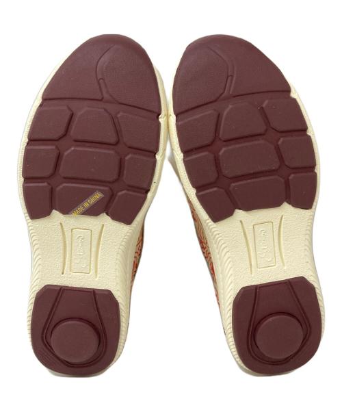 estacion（エスタシオ）estacion (エスタシオ) Pa moja 特殊磁石型装置付きレザースニーカー アイボリー サイズ:Lの古着・服飾アイテム