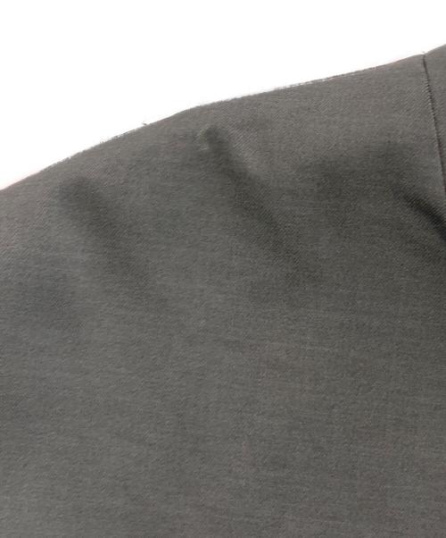 Noble（ノーブル）Noble (ノーブル) エステルツイルストレッチVカラージレ グレー サイズ:SIZE 36の古着・服飾アイテム