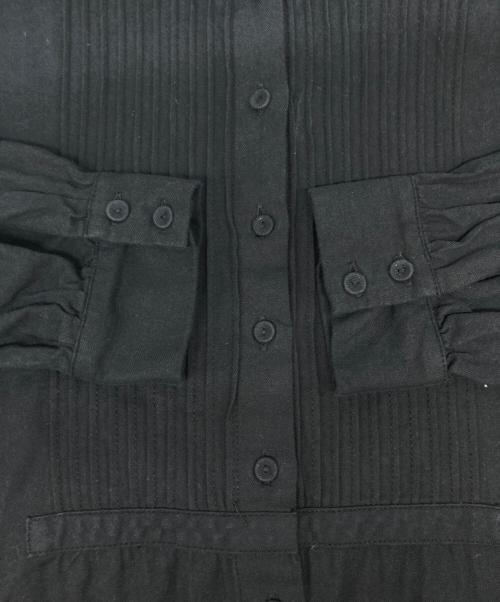 オオカミとフクロウ（オオカミトフクロウ）オオカミとフクロウ (オオカミトフクロウ) ピンタックブラウスワンピース ブラック サイズ:-の古着・服飾アイテム