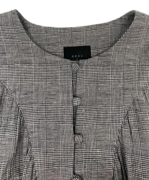 オオカミとフクロウ（オオカミトフクロウ）オオカミとフクロウ (オオカミトフクロウ) グレンチェックワンピース グレー サイズ:-の古着・服飾アイテム