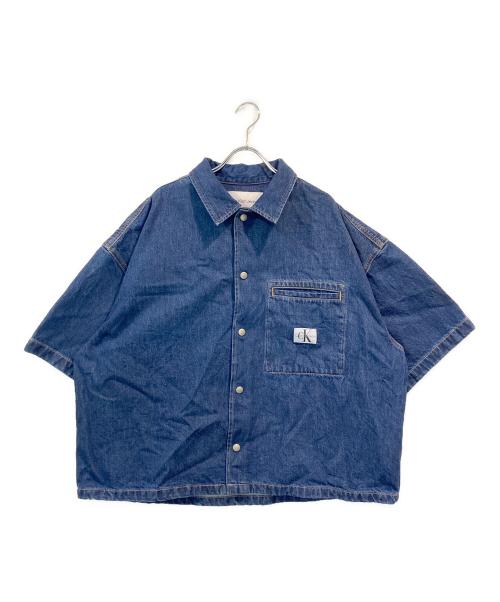 Calvin Klein（カルバンクライン）Calvin Klein (カルバンクライン) ボクシーショート デニムシャツ インディゴ サイズ:Mの古着・服飾アイテム