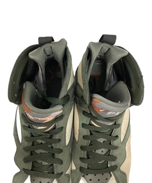 NIKE（ナイキ）NIKE (ナイキ) AIR JORDAN 7 RETRO カーキ サイズ:29の古着・服飾アイテム
