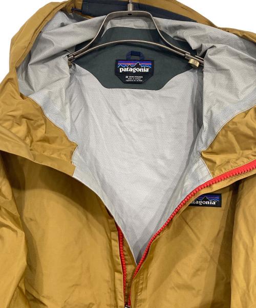 Patagonia（パタゴニア）Patagonia (パタゴニア) Torrentshell P/O ベージュ サイズ:SIZE Mの古着・服飾アイテム