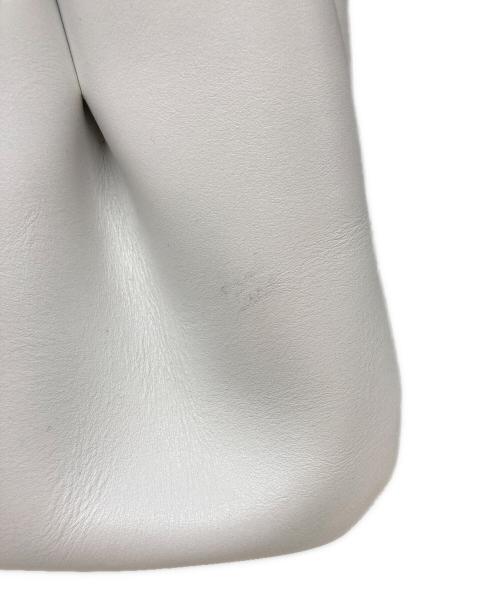 HIROFU（ヒロフ）HIROFU (ヒロフ) レザーハンドバッグ ホワイトの古着・服飾アイテム