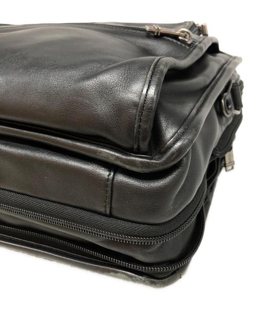 TUMI（トゥミ）TUMI (トゥミ) ナッパレザー2WAYブリーフケース ブラックの古着・服飾アイテム