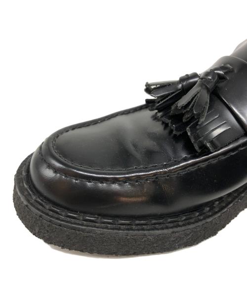 GEORGE COX（ジョージコックス）GEORGE COX (ジョージコックス) FRED PERRY (フレッドペリー) キルトタッセルローファー ブラック サイズ:6の古着・服飾アイテム
