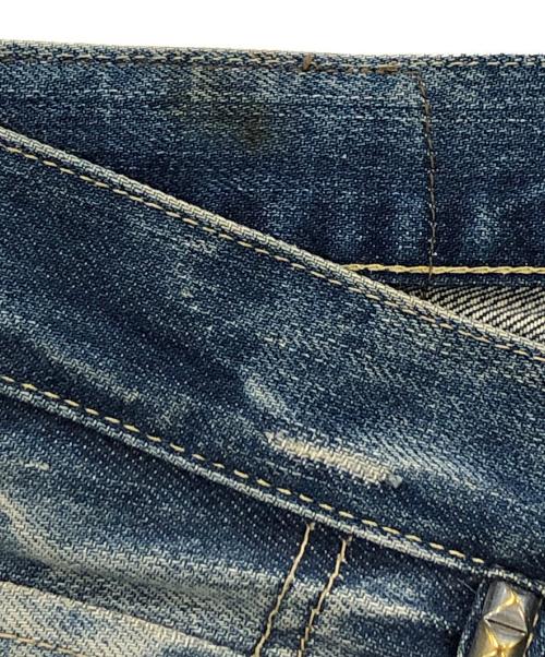 Hysteric Glamour（ヒステリックグラマー）Hysteric Glamour (ヒステリックグラマー) スタッズ加工デニムパンツ インディゴ サイズ:ｗ32の古着・服飾アイテム