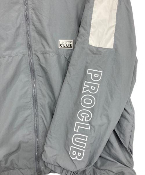 PROCLUB（プロクラブ）PROCLUB (プロクラブ) ラバーロゴパッチジップジャケット グレー サイズ:SIZE 2XLの古着・服飾アイテム