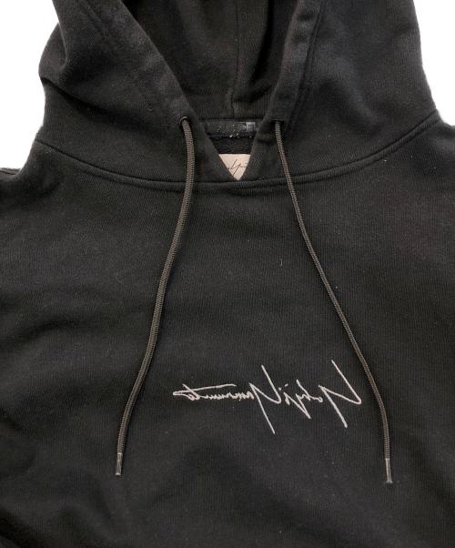 New Era（ニューエラ）New Era (ニューエラ) YOHJI YAMAMOTO (ヨウジヤマモト) コラボ反転ロゴパーカー ブラック サイズ:SIZE 3の古着・服飾アイテム