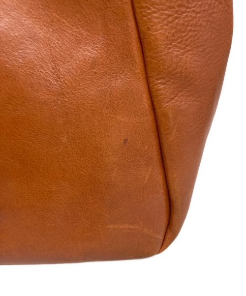 IL BISONTE（イル ビゾンテ）IL BISONTE (イル ビゾンテ) レザーショルダーバッグ ヤキヌメの古着・服飾アイテム