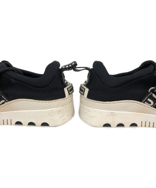 MIU MIU（ミュウミュウ）MIU MIU (ミュウミュウ) ロゴベルト厚底スニーカー ブラック サイズ:37 2/1の古着・服飾アイテム