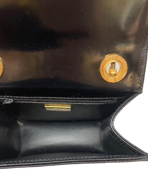 GIVENCHY（ジバンシィ）GIVENCHY (ジバンシィ) チェーンショルダーバッグ ブラックの古着・服飾アイテム