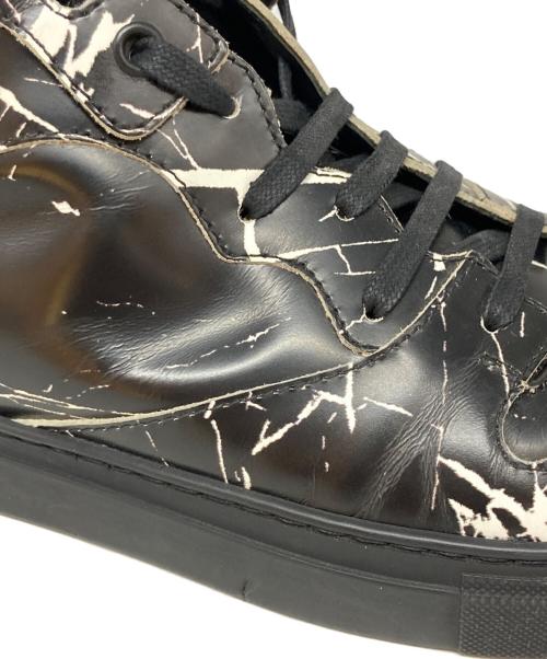 BALENCIAGA（バレンシアガ）BALENCIAGA (バレンシアガ) プリントハイカットスニーカー ブラック サイズ:41の古着・服飾アイテム