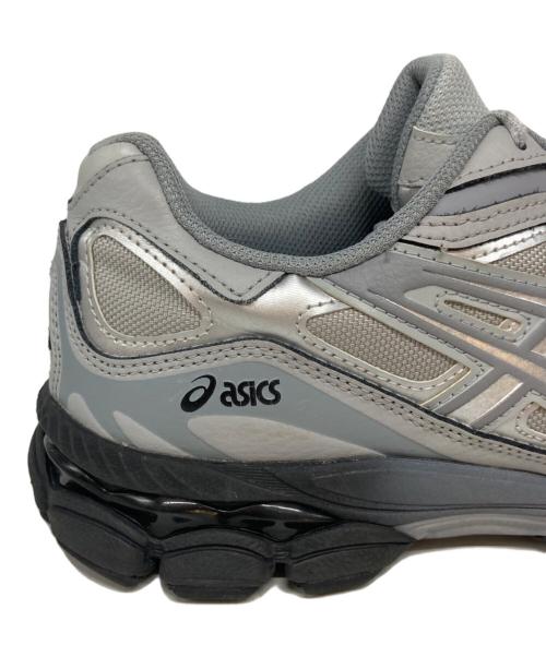 asics（アシックス）asics (アシックス) EL-NYC GEL-NYC シルバー サイズ:27の古着・服飾アイテム