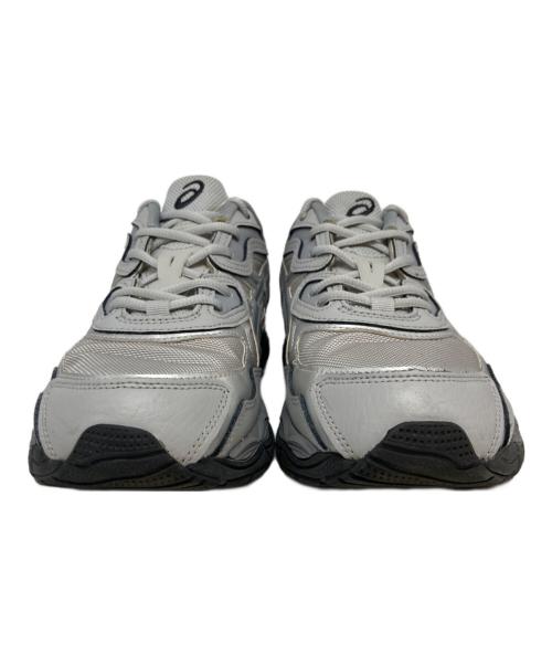 asics（アシックス）asics (アシックス) EL-NYC GEL-NYC シルバー サイズ:27の古着・服飾アイテム