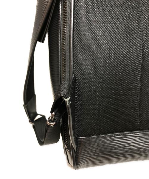 Vivienne Westwood（ヴィヴィアンウエストウッド）Vivienne Westwood (ヴィヴィアンウエストウッド) “Flow” バックパック ブラックの古着・服飾アイテム