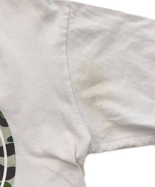 PEANUTS（ピーナッツ）PEANUTS (ピーナッツ) A BATHING APE (ア ベイシング エイプ) 半袖カットソー ホワイト サイズ:Mの古着・服飾アイテム
