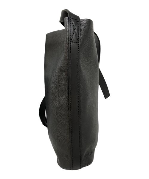 CHACOLI（チャコリ）CHACOLI (チャコリ) HYKE (ハイク) レザーミリタリーショルダーバッグ ブラックの古着・服飾アイテム