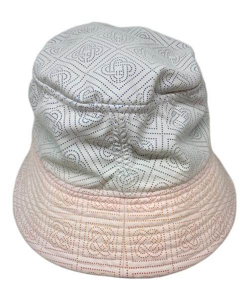 CASABLANCA（カサブランカ）CASABLANCA (カサブランカ) LASER CUT GRADIENT BUCKET HAT ホワイト サイズ:M/Lの古着・服飾アイテム