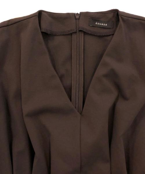 anuans（アニュアンス）anuans (アニュアンス) ウエストタックカットフレアワンピース ブラウン サイズ:Sの古着・服飾アイテム