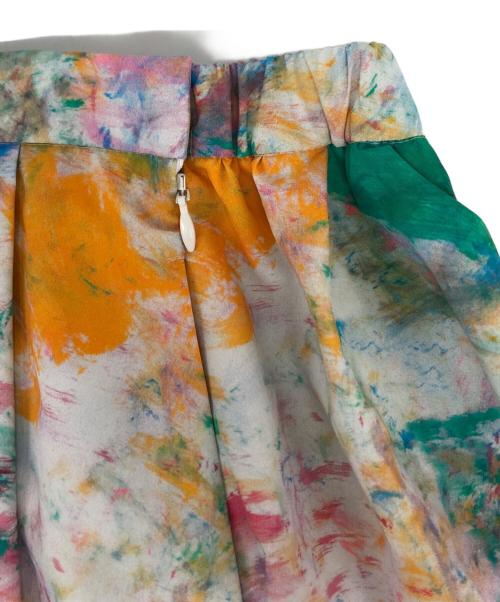 HERALBONY（ヘラルボニー）HERALBONY (ヘラルボニー) フレアスカート「無題(春)」 グリーン×ピンク サイズ:Mの古着・服飾アイテム